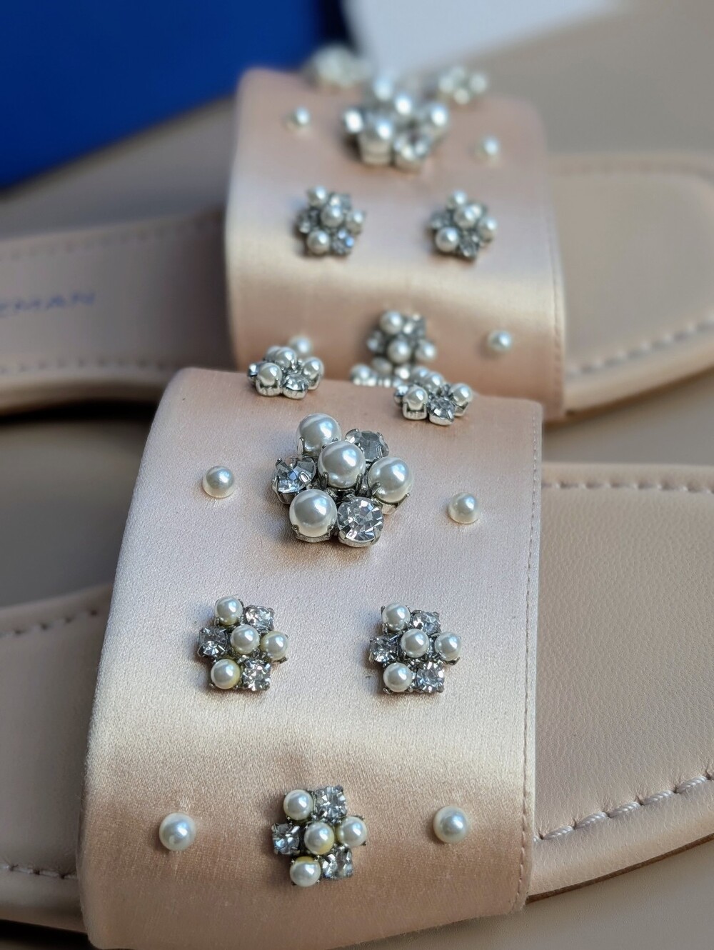 NWT Stuart Weitzman Poppy Embellished Slide Sandals Blush Pearl Crystal Size 8 - Picture 11 of 11